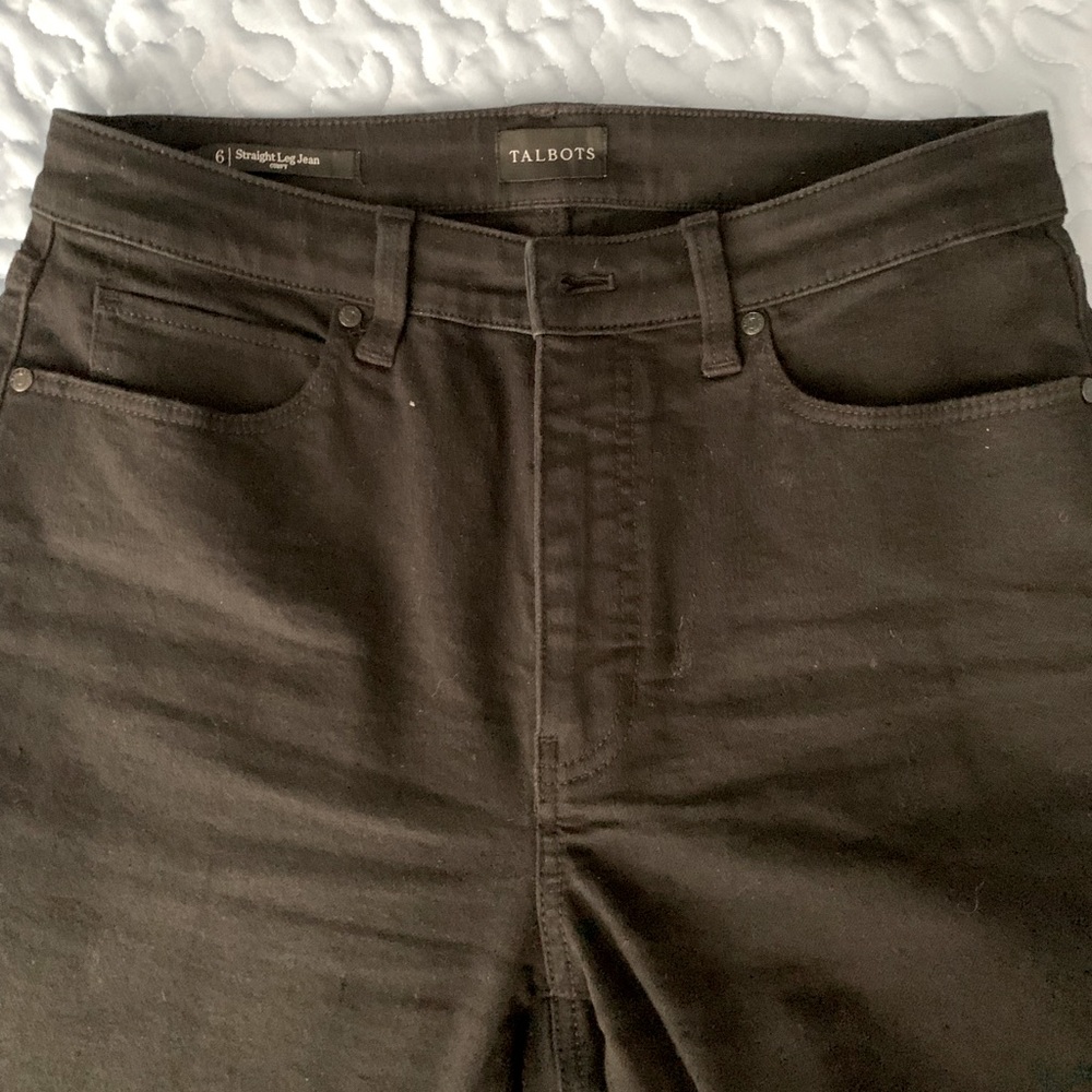 High-waisted straight leg curvy jeans